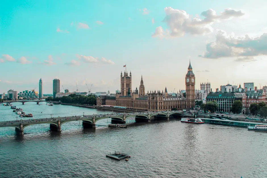 The Thames and the Houses of Parliament in London