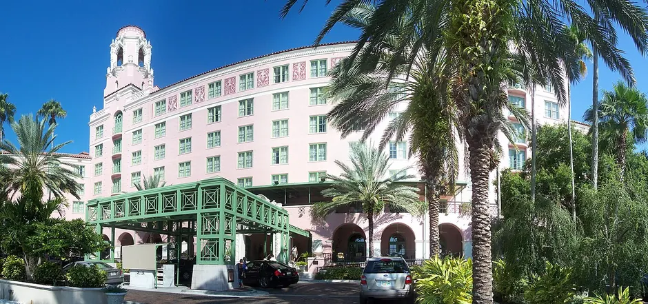 The Vinoy Resort & Golf Club, Autograph Collection