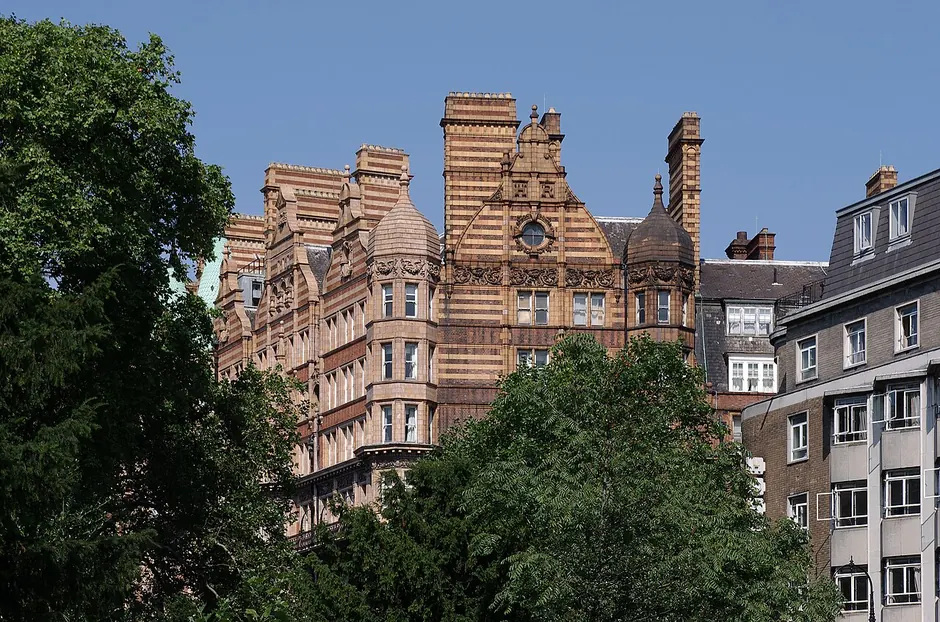 Kimpton Fitzroy London by IHG